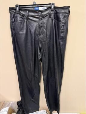 Old Navy High-Rise OG Loose Faux Leather Pants Size 16 Tall